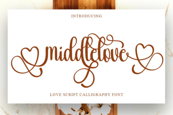 Middlelove: A Handwritten Typeface That Elevates Editorial Design